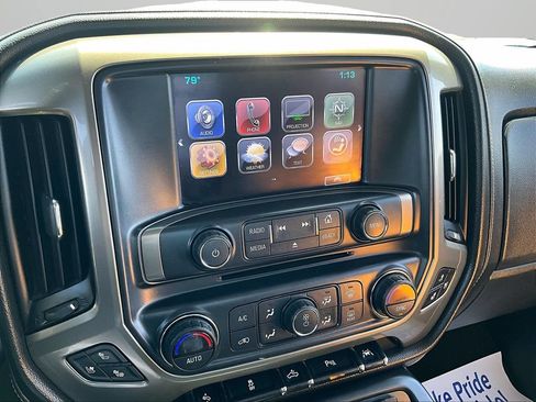 Used 2017 Chevrolet Silverado 1500 High Country AWD/4WD image 6