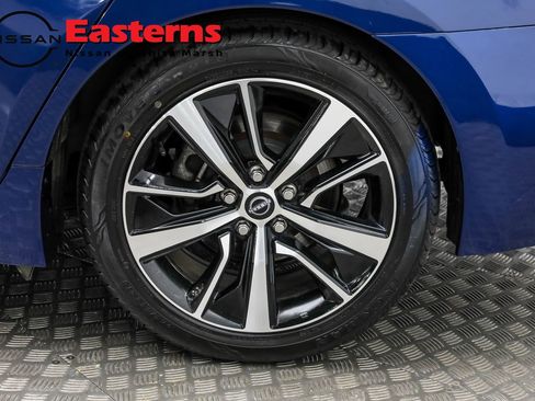 Used 2023 Nissan Maxima SV w/ Floor Mat Group image 29