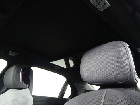 New 2026 BMW 750e xDrive w/ Executive Package image 12