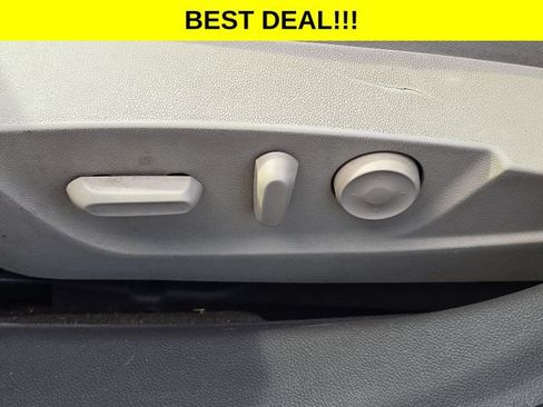Used 2013 Buick Regal Premium FWD image 9