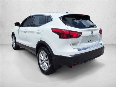 Used 2018 Nissan Rogue Sport S w/ S Appearance Package FWD image 8