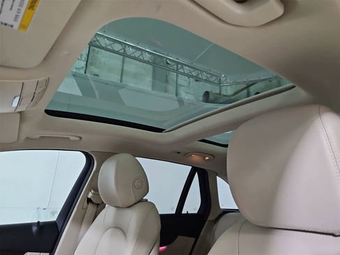 Used 2022 Mercedes-Benz GLC 300 4MATIC image 19