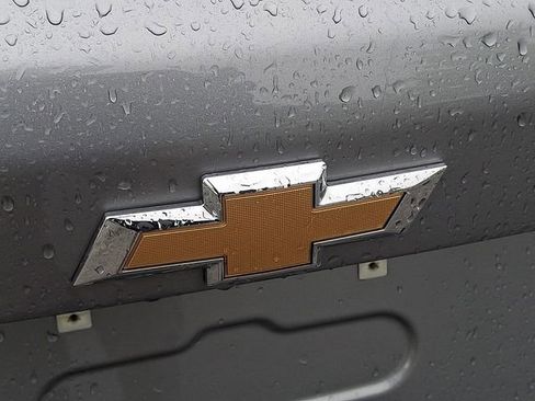 Used 2025 Chevrolet Equinox LT FWD image 23