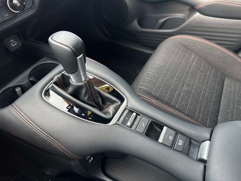 Used 2024 Honda HR-V Sport image 24