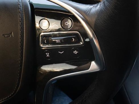 Used 2020 Cadillac Escalade Platinum image 15