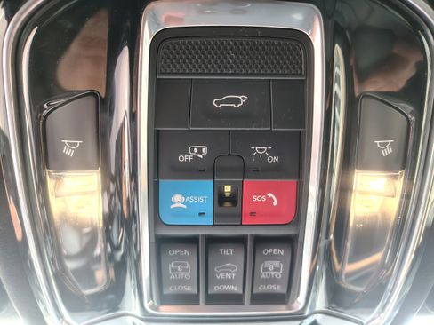 Certified 2024 Jeep Grand Cherokee Summit image 44