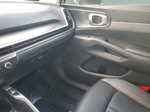 Used 2024 Kia Sorento S AWD/4WD image 23