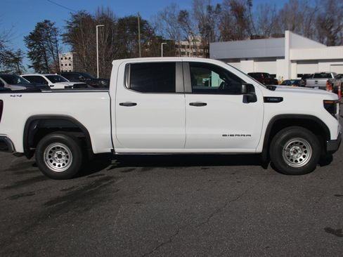 New 2026 GMC Sierra 1500 Pro image 8
