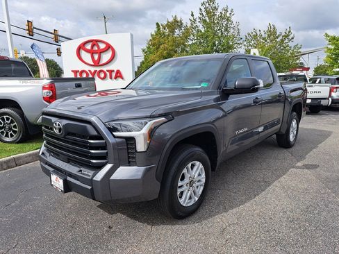 New 2026 Toyota Tundra SR5 image 2