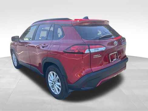 Certified 2025 Toyota Corolla Cross LE AWD/4WD image 3