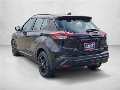 Used 2024 Nissan Kicks SR image 8
