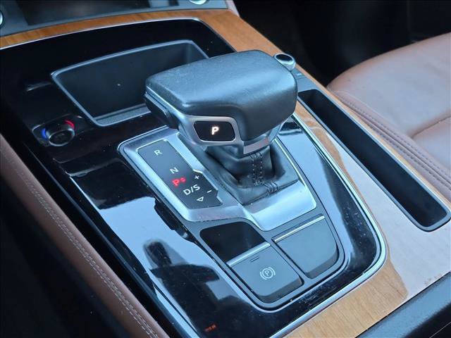 Used 2021 Audi Q5 e Premium Plus w/ Premium Plus Package AWD/4WD image 11