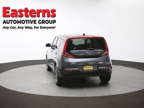 Used 2021 Kia Soul S FWD image 38