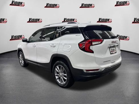 Used 2022 GMC Terrain SLT image 7