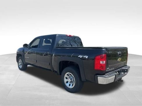 Used 2011 Chevrolet Silverado 1500 LS AWD/4WD image 3