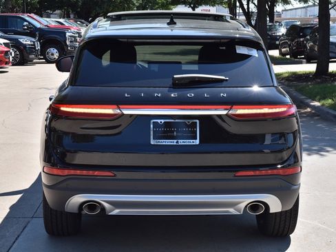 New 2025 Lincoln Corsair Reserve w/ Equipment Group 202A image 8