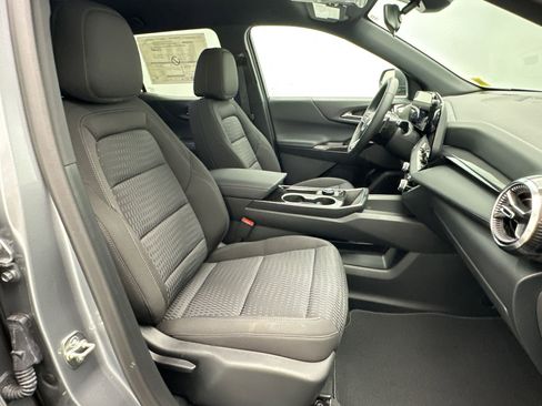 Certified 2026 Chevrolet Equinox LT image 29