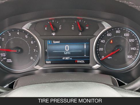 Used 2024 Chevrolet Equinox LT FWD image 19