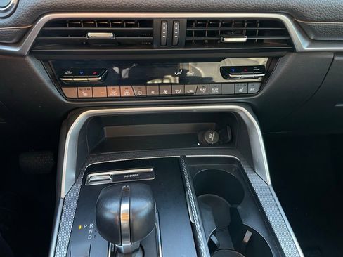 Used 2025 MAZDA CX-70 3.3 Turbo w/ Preferred Package image 19