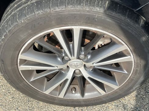 Used 2016 Toyota Corolla LE image 12