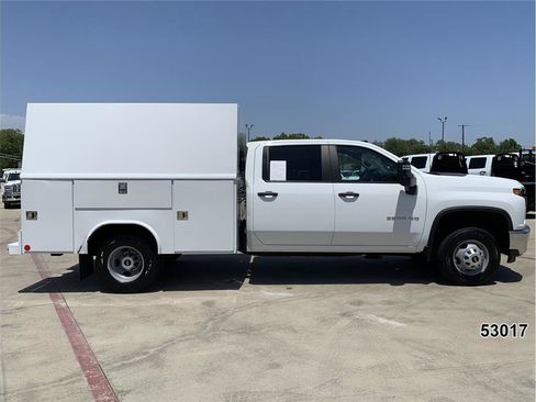 Used 2022 Chevrolet Silverado 3500 W/T w/ WT Convenience Package RWD image 5
