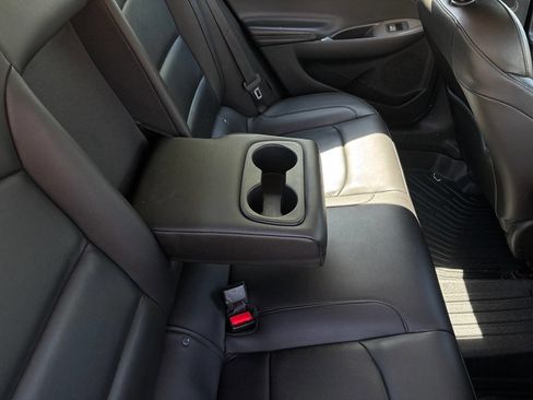 Used 2016 Chevrolet Malibu LT w/ Leather Package image 19