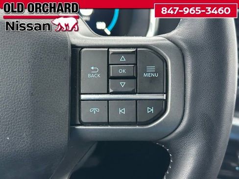 Used 2022 Ford F150 Lariat w/ Equipment Group 502A High image 21