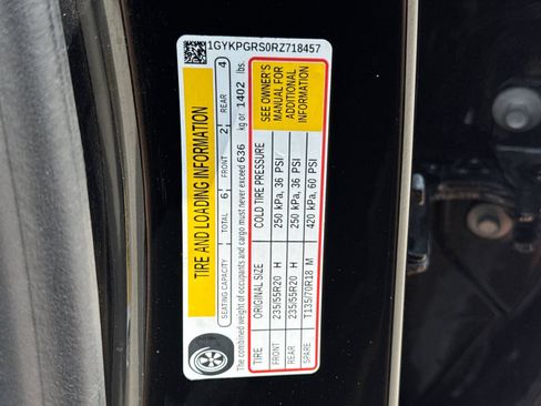 Used 2024 Cadillac XT6 Sport AWD/4WD image 41