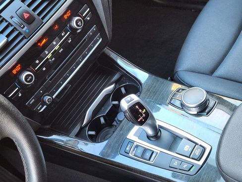 Used 2017 BMW X3 xDrive35i w/ Technology Package image 18