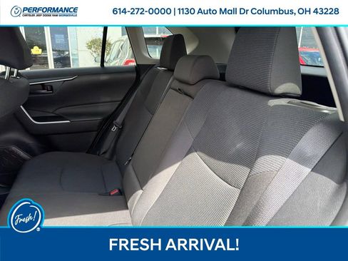 Used 2025 Toyota RAV4 LE AWD/4WD image 21