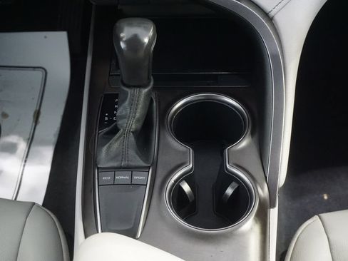 Certified 2024 Toyota Camry SE FWD image 30