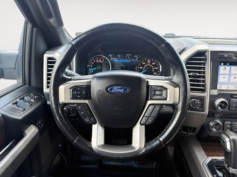 Used 2017 Ford F150 Platinum w/ Equipment Group 701A Luxury AWD/4WD image 12