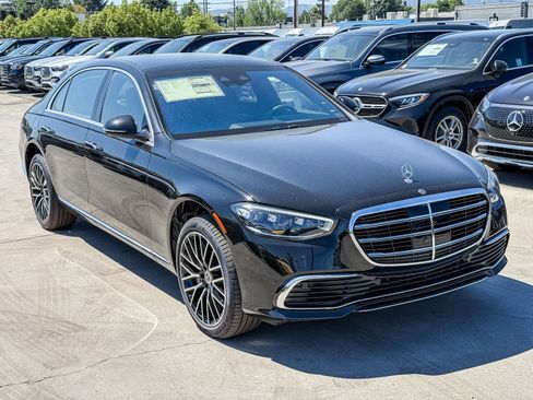 New 2025 Mercedes-Benz S 580 S 580 image 3