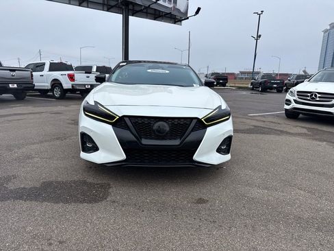 Used 2023 Nissan Maxima Platinum w/ Sport Mat Group image 8