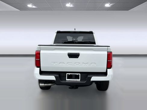 Used 2026 Toyota Tacoma SR5 RWD image 10