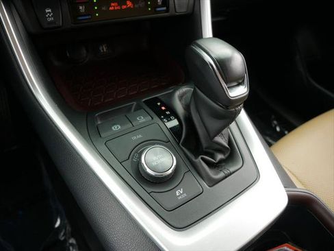 Certified 2023 Toyota RAV4 Limited AWD/4WD image 24
