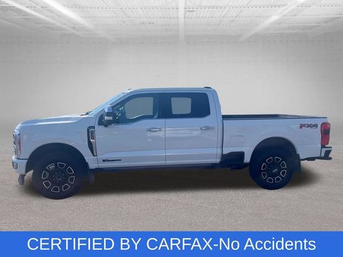 Used 2023 Ford F250 Platinum AWD/4WD image 2