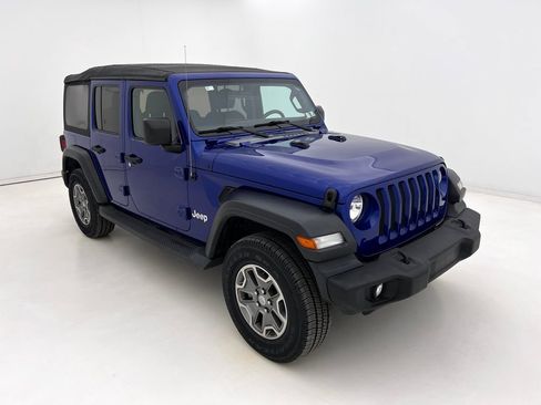 Used 2019 Jeep Wrangler Unlimited Sport S image 6