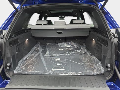 New 2026 BMW X5 M Competition w/ Executive Package AWD/4WD image 12