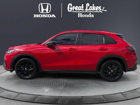 Used 2025 Honda HR-V Sport image 4