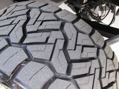 Used 2019 Ford F150 XLT w/ Equipment Group 302A Luxury image 33