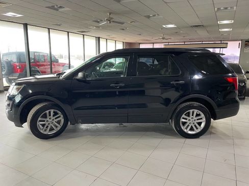 Used 2017 Ford Explorer 4WD image 4