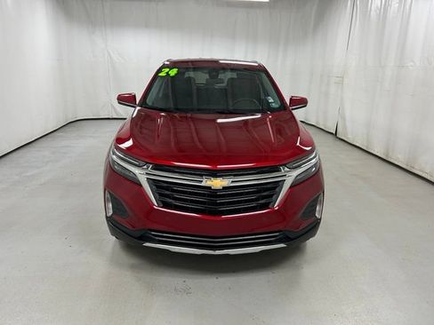 Used 2024 Chevrolet Equinox LT w/ LPO, Floor Liner Package AWD/4WD image 3
