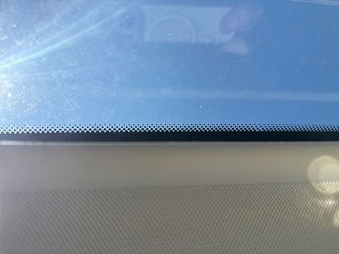 Used 2018 Ford EcoSport SE w/ SE Convenience Package image 29