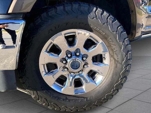 Used 2017 Ford F250 King Ranch w/ King Ranch Ultimate Package image 10