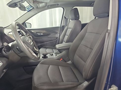 Used 2022 GMC Terrain SLE w/ Driver Convenience Package image 18