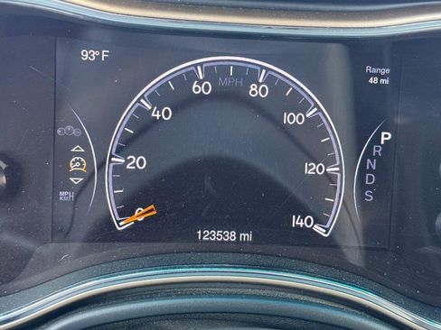 Used 2015 Jeep Grand Cherokee Limited AWD/4WD image 19