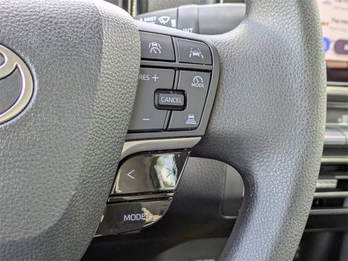 Used 2025 Toyota Camry LE image 24