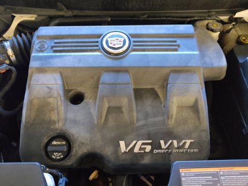 Used 2015 Cadillac SRX Performance w/ Driver Awareness Package image 30