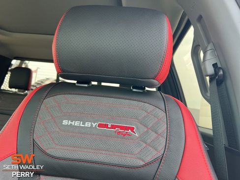 New 2025 Ford F250 Lariat w/ Lariat Ultimate Package image 13